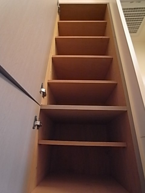 杉並区上荻２丁目の賃貸マンションの収納