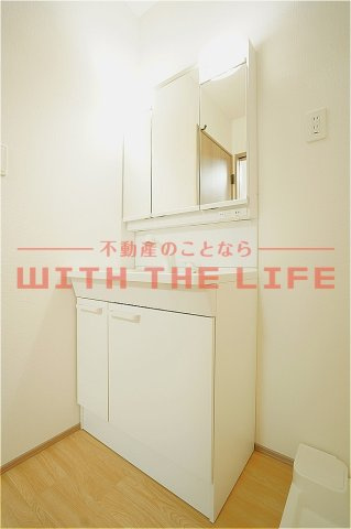 L-bloom東櫛原【キャッシュバック対象】の独立洗面台|ゆったりとスペースのある洗面所