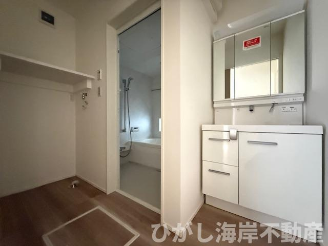 茅ケ崎市松林１丁目　新築戸建　全31区画の脱衣所|脱衣スペース