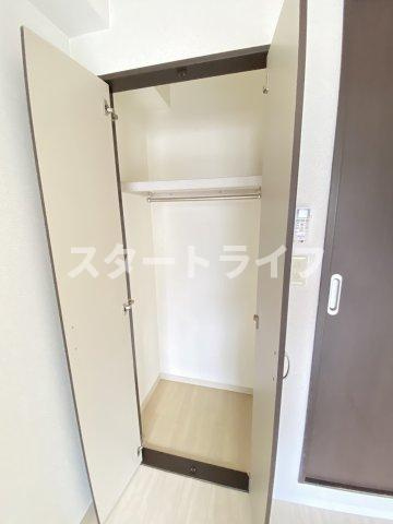 大阪市東淀川区東中島５丁目の賃貸マンションの収納