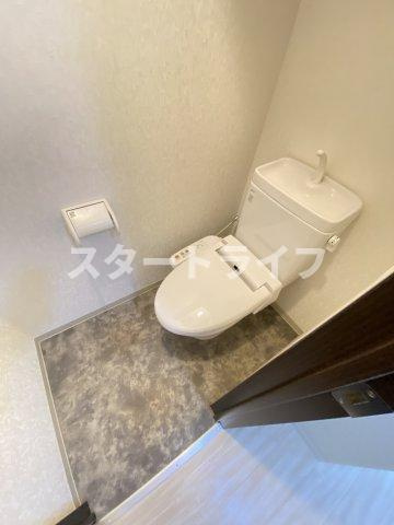 大阪市東淀川区東中島５丁目の賃貸マンションのトイレ