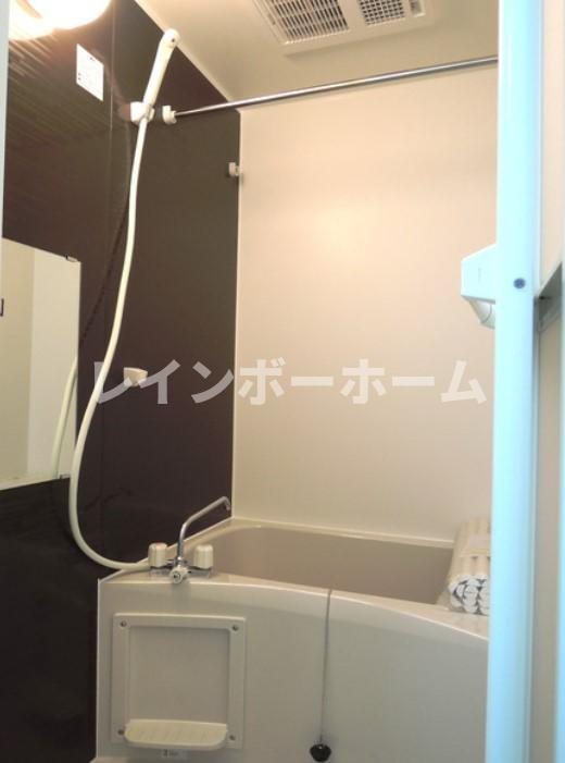 CASA新船橋の浴室
