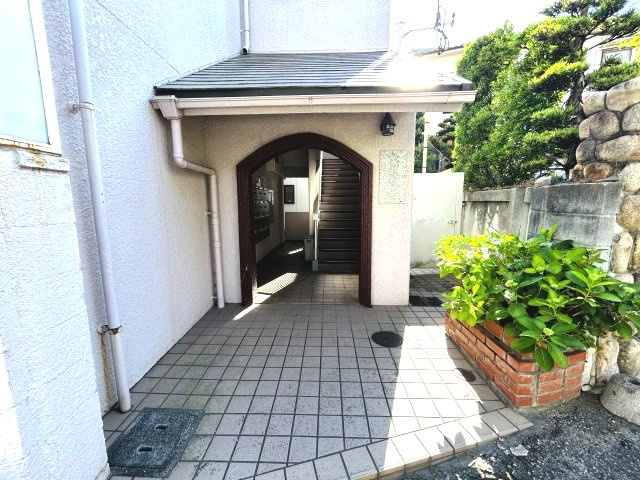 六甲アサヒのエントランス