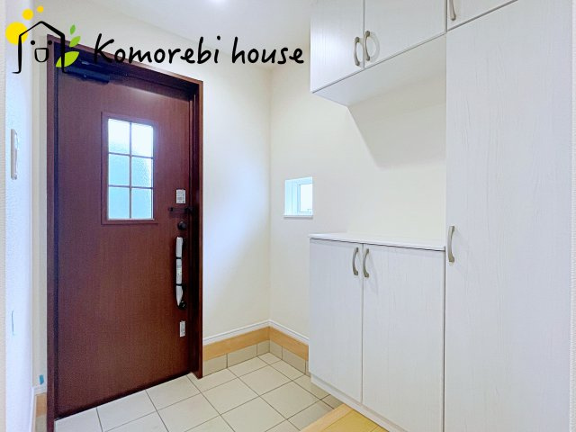 第１鴻巣市富士見町　新築一戸建て　Aの玄関|毎日通る玄関はこちらです