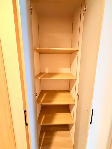 ☆選べる家具プレゼント☆ライオンズガーデン松山紅葉町の収納