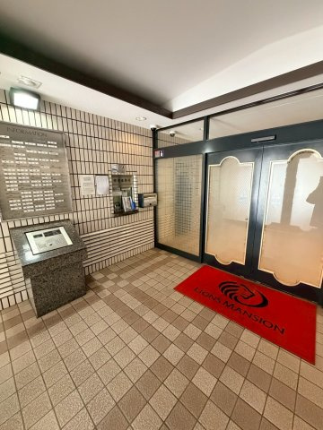 ☆選べる家具プレゼント☆ライオンズガーデン松山紅葉町のエントランス