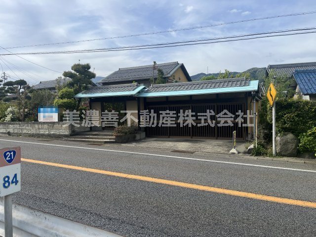 ６６８２１　不破郡関ケ原土地の外観