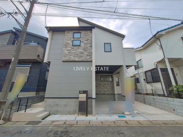 越谷市大字袋山 新築分譲住宅の外観