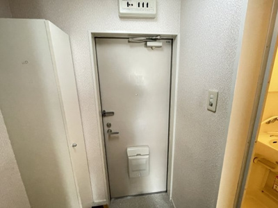 【玄関】 | アパルトマン庄内幸町