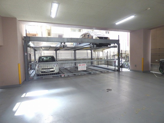 【駐車場】シャルマンフジ大阪城南