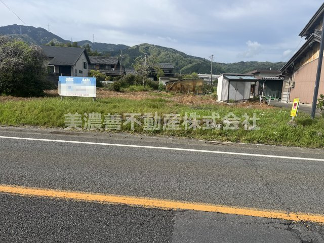 ６６８２２　不破郡関ケ原土地
