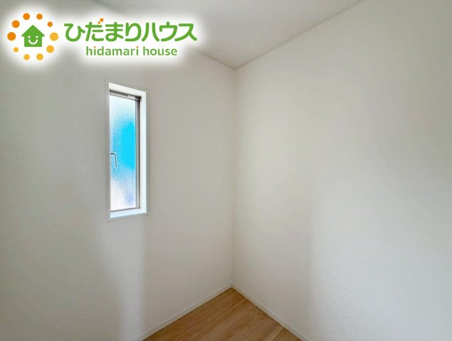 いわき市小名浜住吉第5　新築戸建　2号棟の収納|ちょこっとした収納があることで、消耗品のストックをするのにも便利です☆