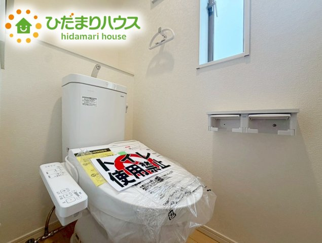 いわき市小名浜住吉第5　新築戸建　2号棟のトイレ|トイレは1F、2F共に完備！取り合いになることがありませんね(^^)/