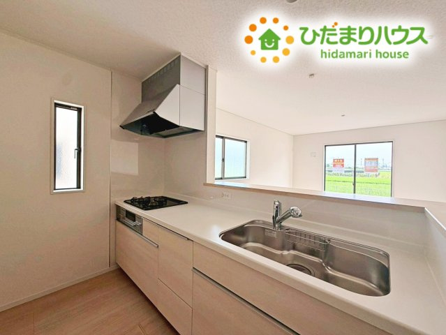 いわき市小名浜住吉第5　新築戸建　1号棟のキッチン|広々として使い勝手のよい明るく開放的なキッチン☆彡