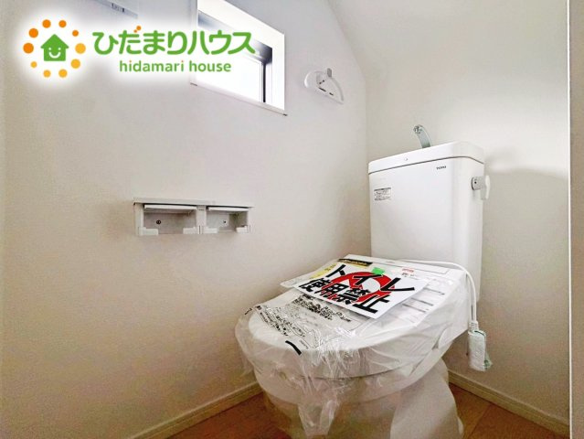 いわき市小名浜住吉第5　新築戸建　4号棟のトイレ|トイレは1F、2F共に完備！取り合いになることがありませんね(^^)/