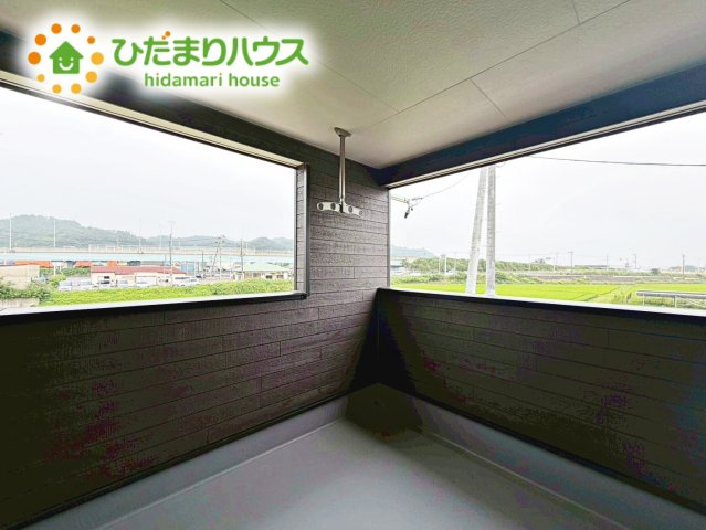 いわき市小名浜住吉第5　新築戸建　4号棟のバルコニー|人気が高いインナーバルコニーを採用♪天候を気にせず洗濯物を干せ、紫外線も気にせずに済みます(*^^)v