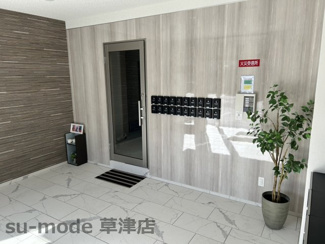 【エントランス】 | 毎日通るエントランスはこのようになっています