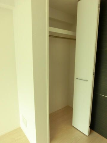 スカイコートパレス池袋の収納