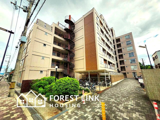 長居第2コーポラスの外観
