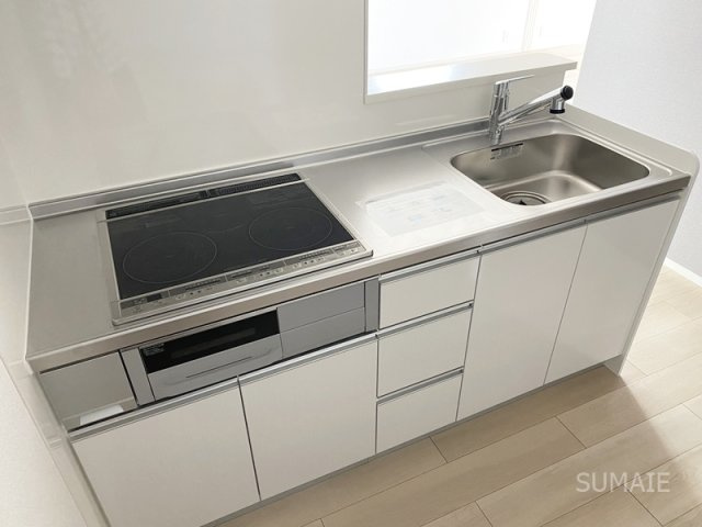 ヒカルサ大宮三橋のキッチン|IHコンロでお手入れ簡単！