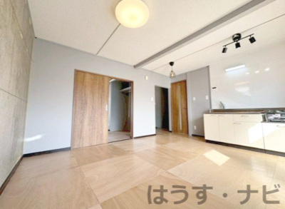 【居間・リビング】 | 多の津住宅団地、5