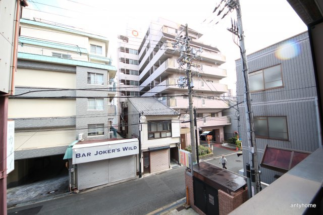アバンダンス天神橋　仲介手数料無料のバルコニー