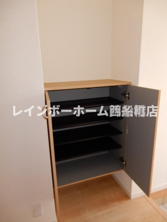 ベルウッドはれる中山の玄関