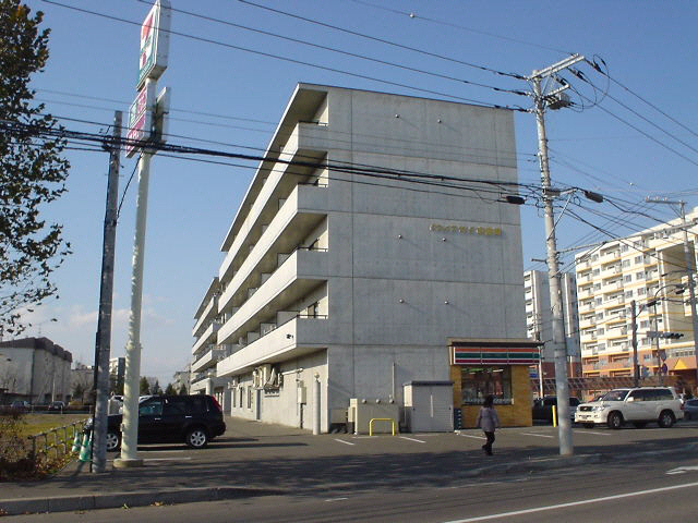 シャルム壱番館の外観