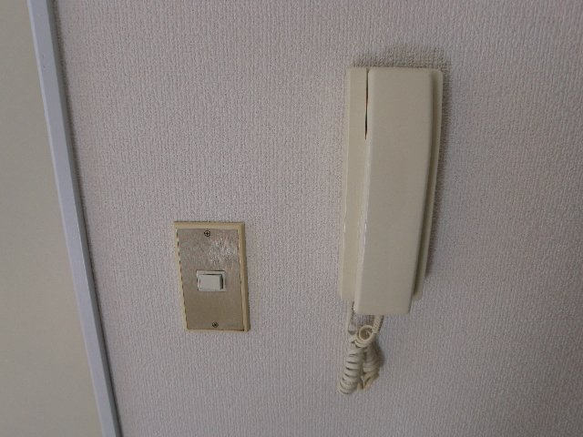 日成ビルのセキュリティ