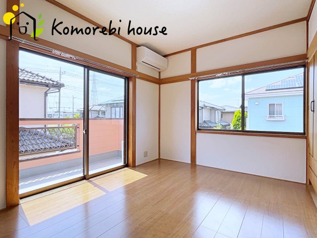 北足立郡伊奈町西小針4丁目　中古戸建の洋室|撮影：'26/04/28