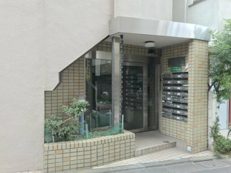 【エントランス】