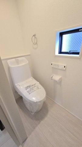 【トイレ】 | 綾瀬市落合南5期 新築戸建 全2棟