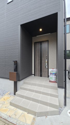 【玄関】 | 綾瀬市落合南5期 新築戸建 全2棟