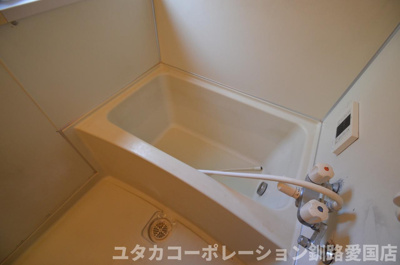 【浴室】 | ◆収益物件◆新富町5-4 | 借家バスルームです☆