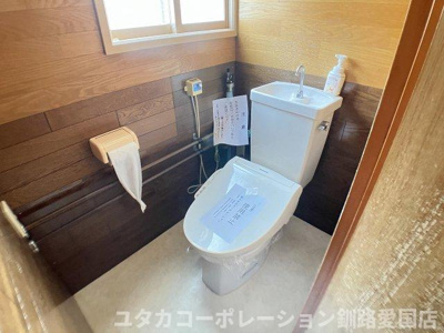 【トイレ】 | ◆収益物件◆新富町5-4 | 2LDKアパートのトイレです☆