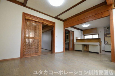 【居間・リビング】 | ◆収益物件◆新富町5-4 | 借家リビング☆