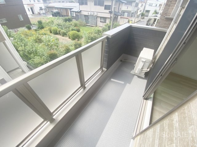 ヒカルサ大宮三橋のバルコニー|バルコニースペース！