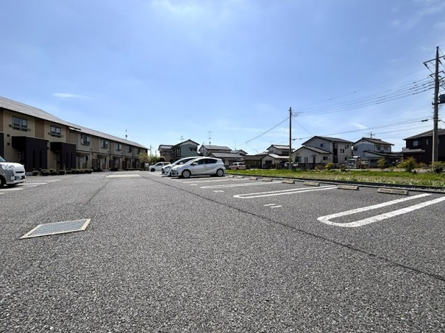 【駐車場】