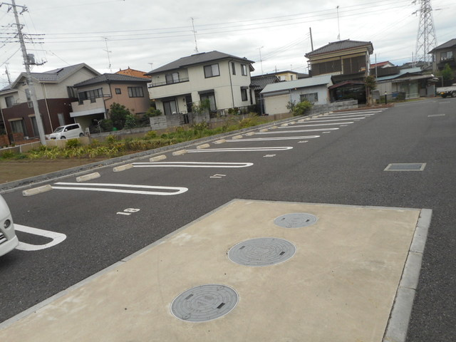 【駐車場】