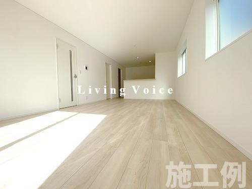 【居間・リビング】 | 【仲介手数料０円】厚木市船子第7　新築一戸建て　全3棟 | 厚木市船子第7　新築一戸建て　全3棟