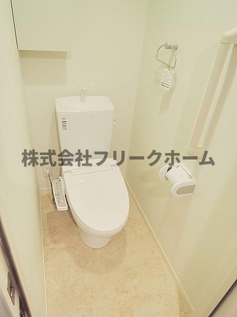 小金井市東町２丁目のアパートのトイレ