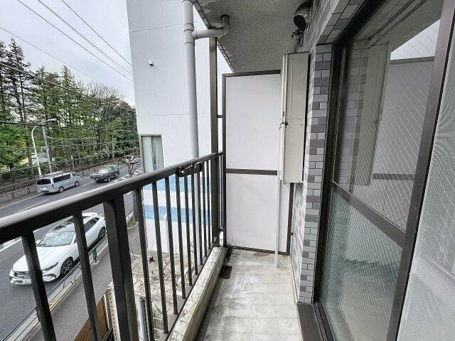 コージー久米川（Ｃｏｚｙ　Ｋｕｍｅｇａｗａ）のバルコニー