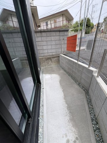 価格変更★舞子坂３丁目　新築戸建ての庭