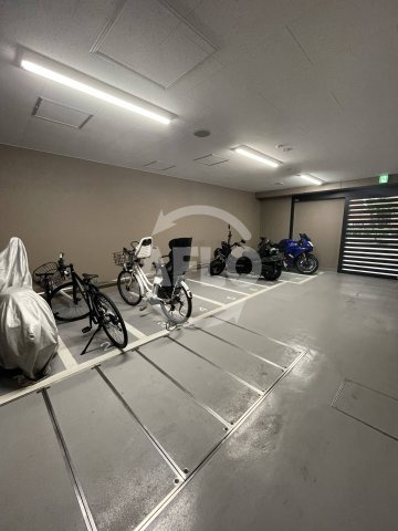 リーガル四ツ橋立売堀Ⅱの設備|リーガル四ツ橋立売堀ＩＩ　駐輪場・バイク置き場