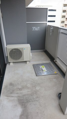 大阪市西区南堀江３丁目の賃貸マンションのバルコニー