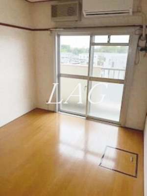 【居間・リビング】 | 相武台住宅　５号棟 | 洋室のお部屋です。