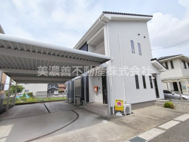 ６６８９５　岐阜市西鶉５丁目中古戸建て