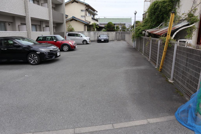 【駐車場】 | ビヤン北八代