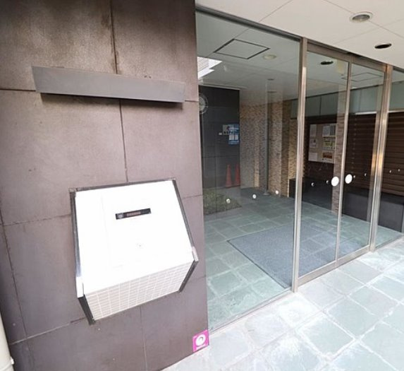 【エントランス】ドライバウム江坂