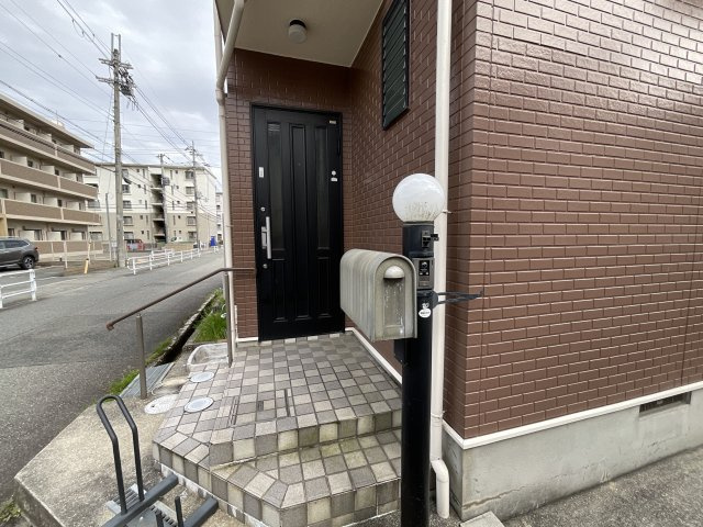 【エントランス】 | 駅前町戸建